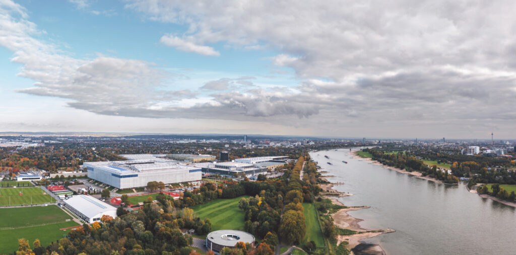 Skyline cityscape of Dusseldorf, Germany