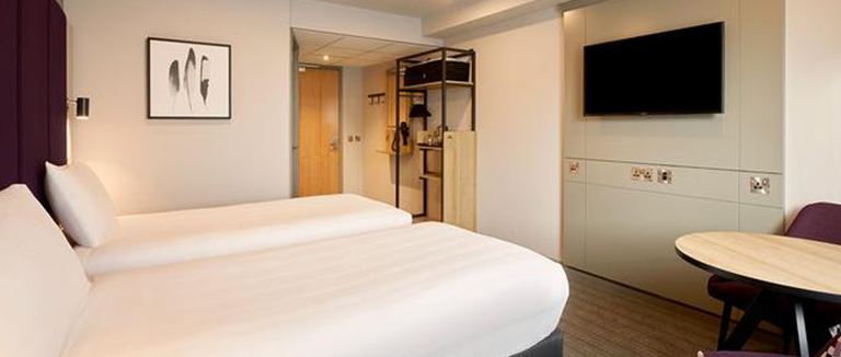 premier-inn-london-beckton-03