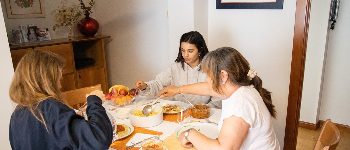 Spanish host families